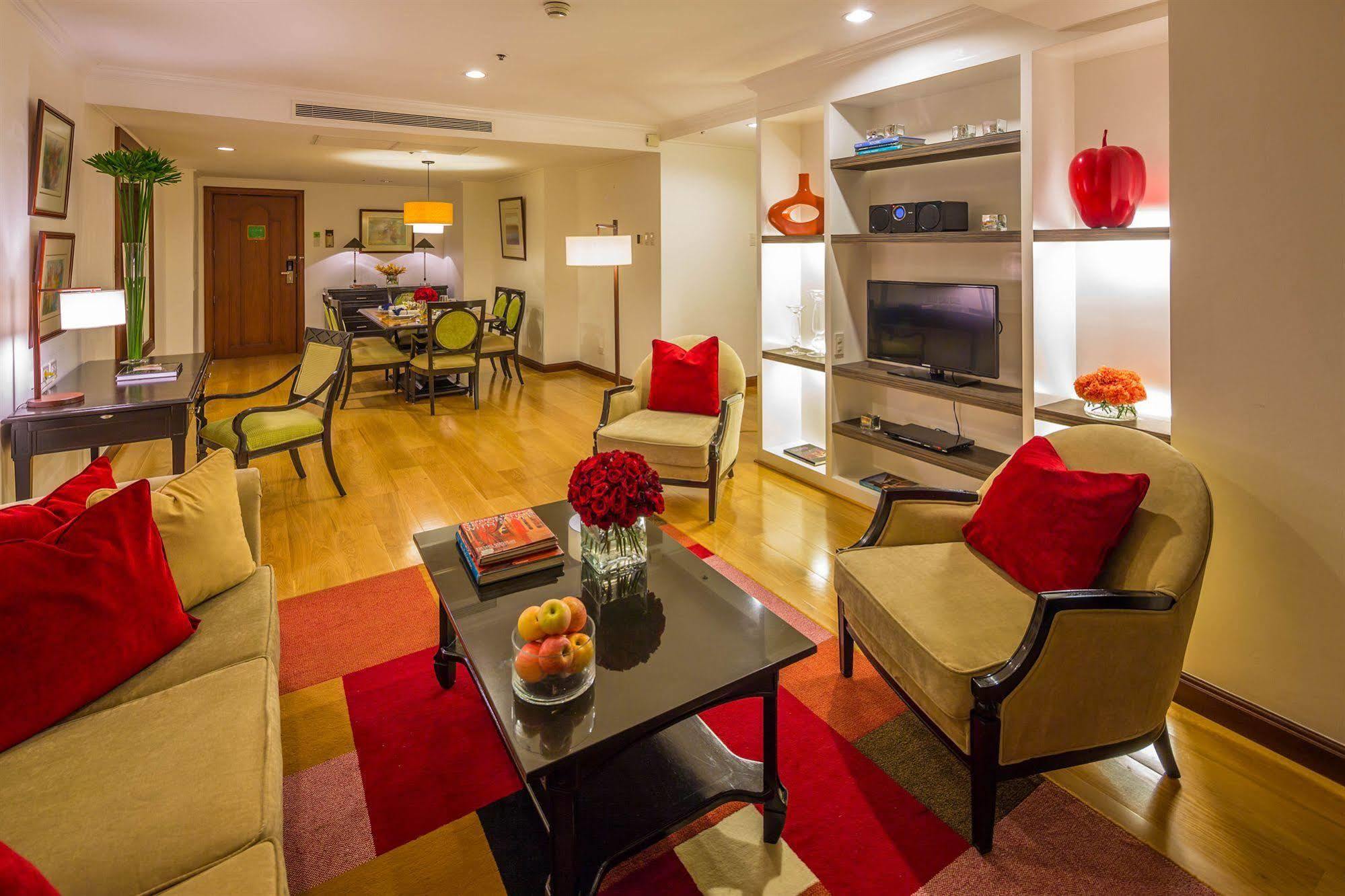 Discovery Suites Manila, Philippines Pasig City Exterior foto